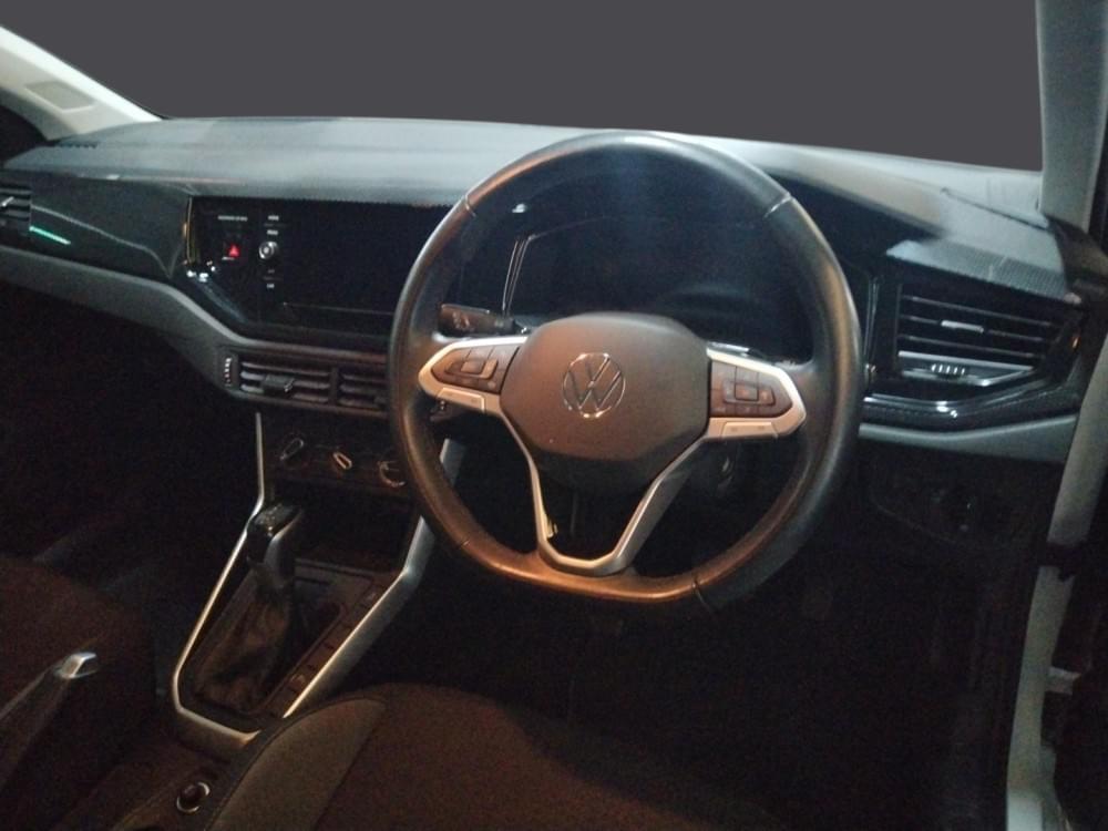Volkswagen Polo Hatch 1.0 Tsi Life Dsg