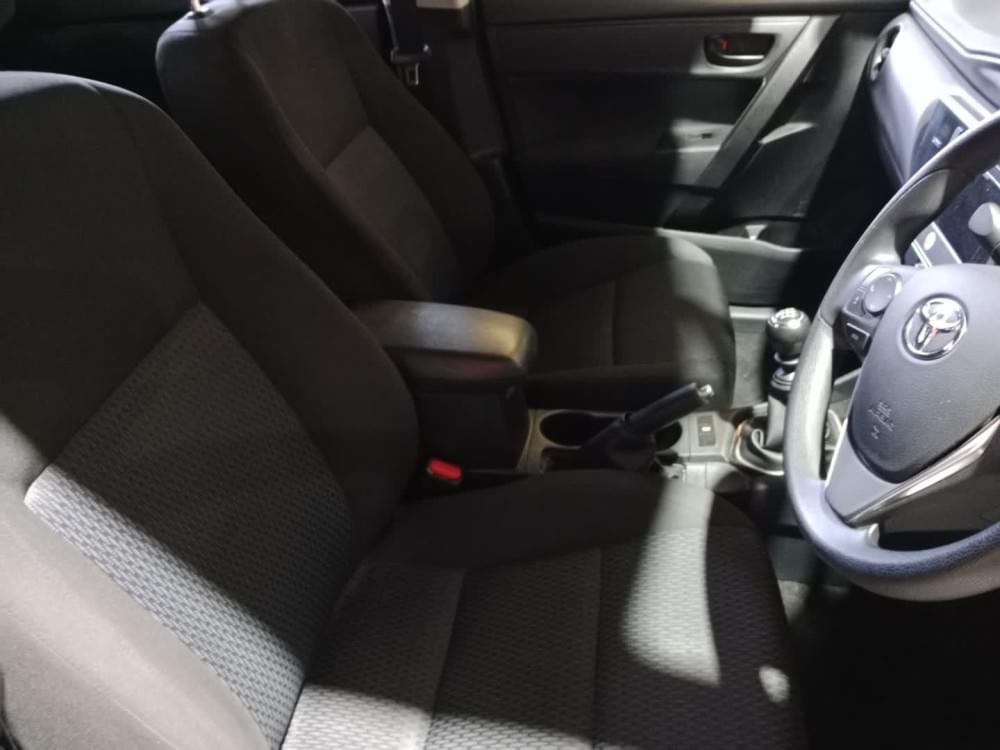 Toyota Corolla Quest 1.8 Plus