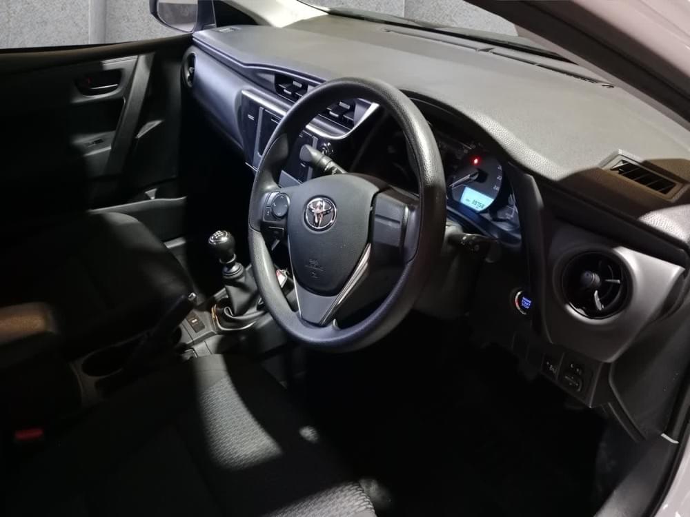 Toyota Corolla Quest 1.8 Plus