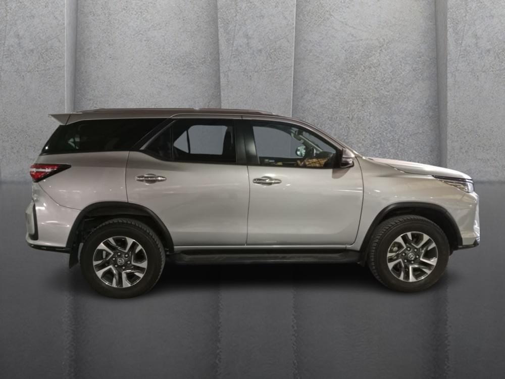 Toyota Fortuner 2.4 Gd-6 At