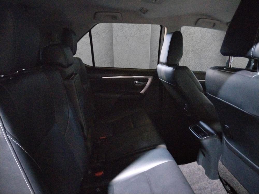 Toyota Fortuner 2.4 Gd-6 Rb At