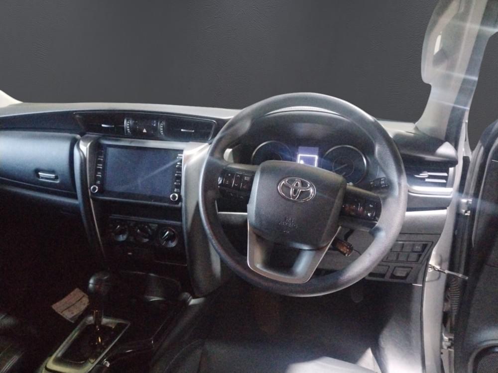 Toyota Fortuner 2.4 Gd-6 Rb 6At