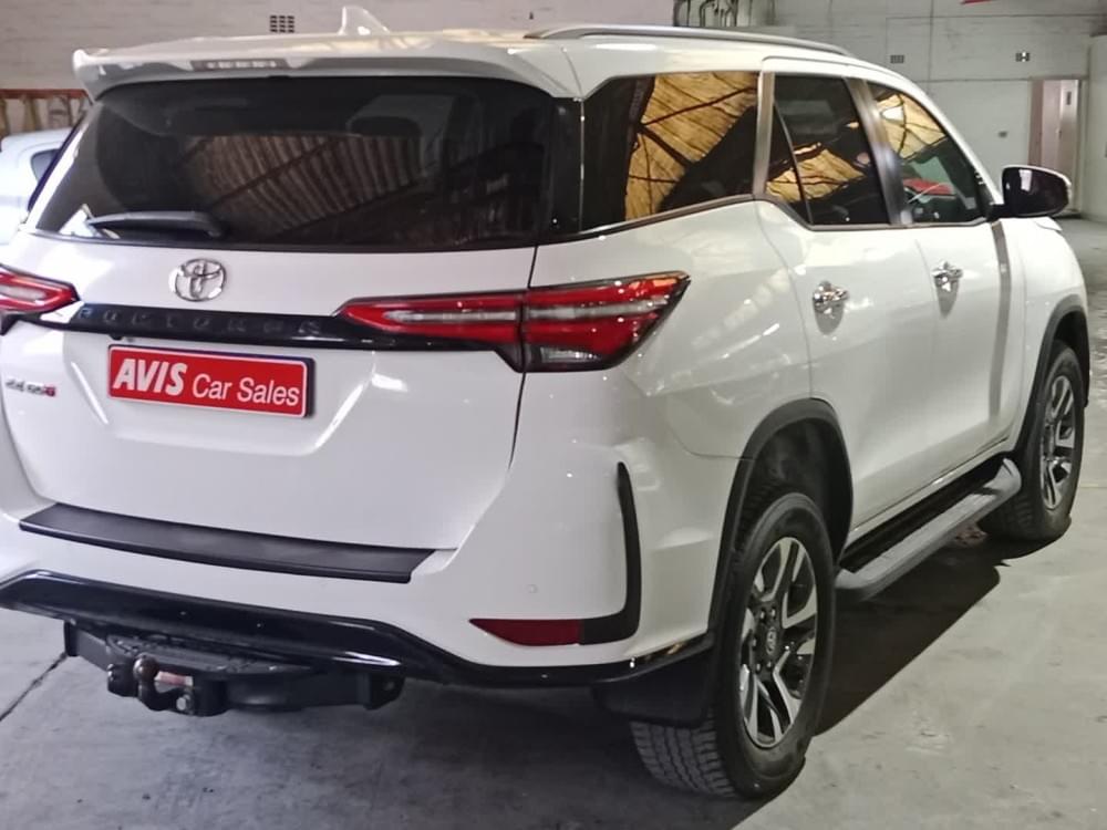 Toyota Fortuner 2.4 Gd-6 At