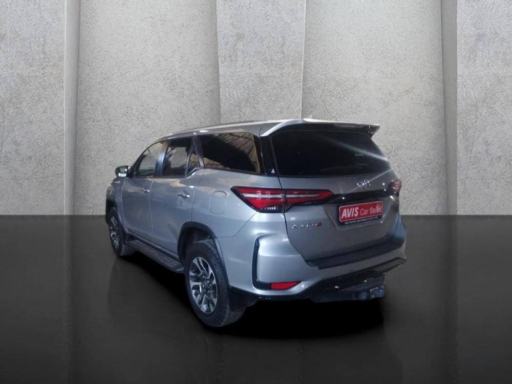 Toyota Fortuner 2.4 Gd-6 Rb 6At