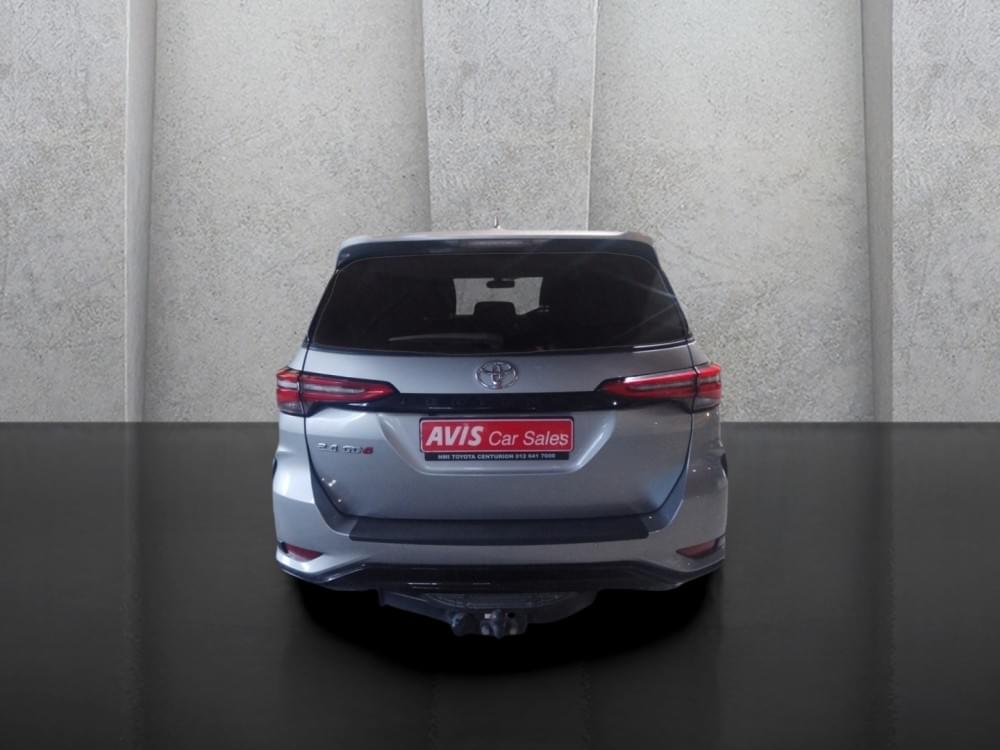 Toyota Fortuner 2.4 Gd-6 Rb 6At