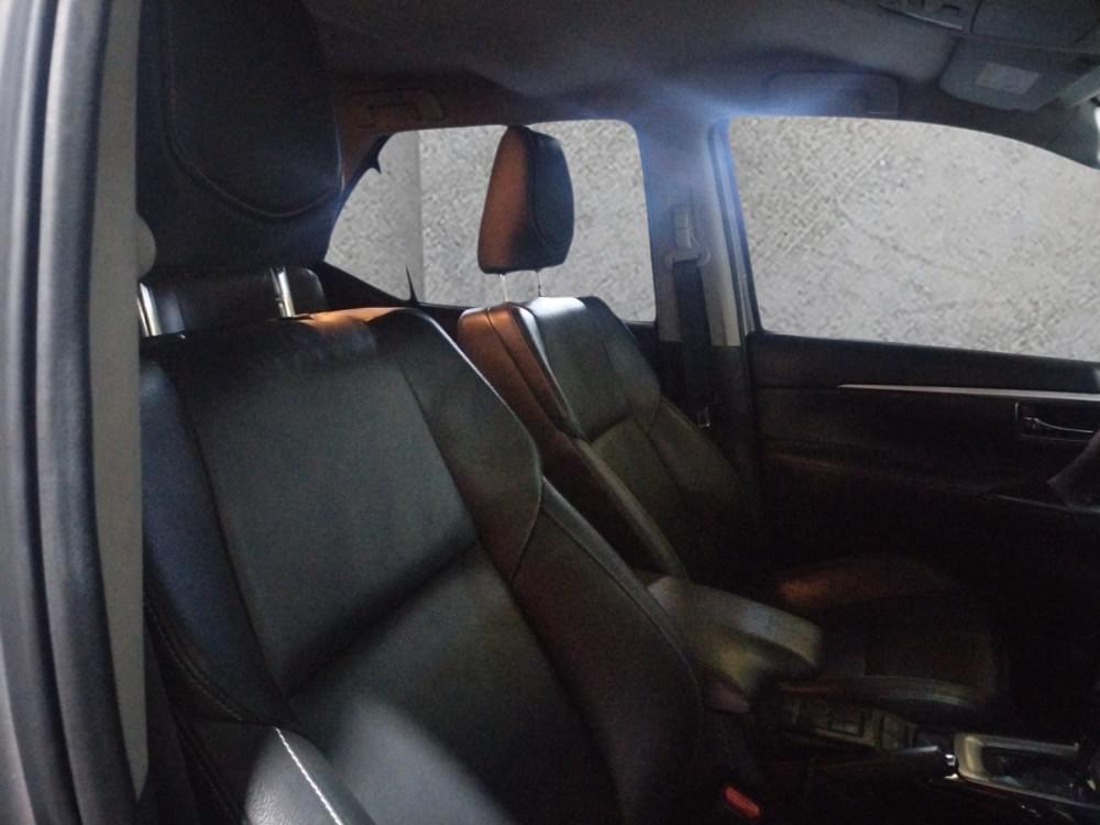 Toyota Fortuner 2.4 Gd-6 Rb 6At