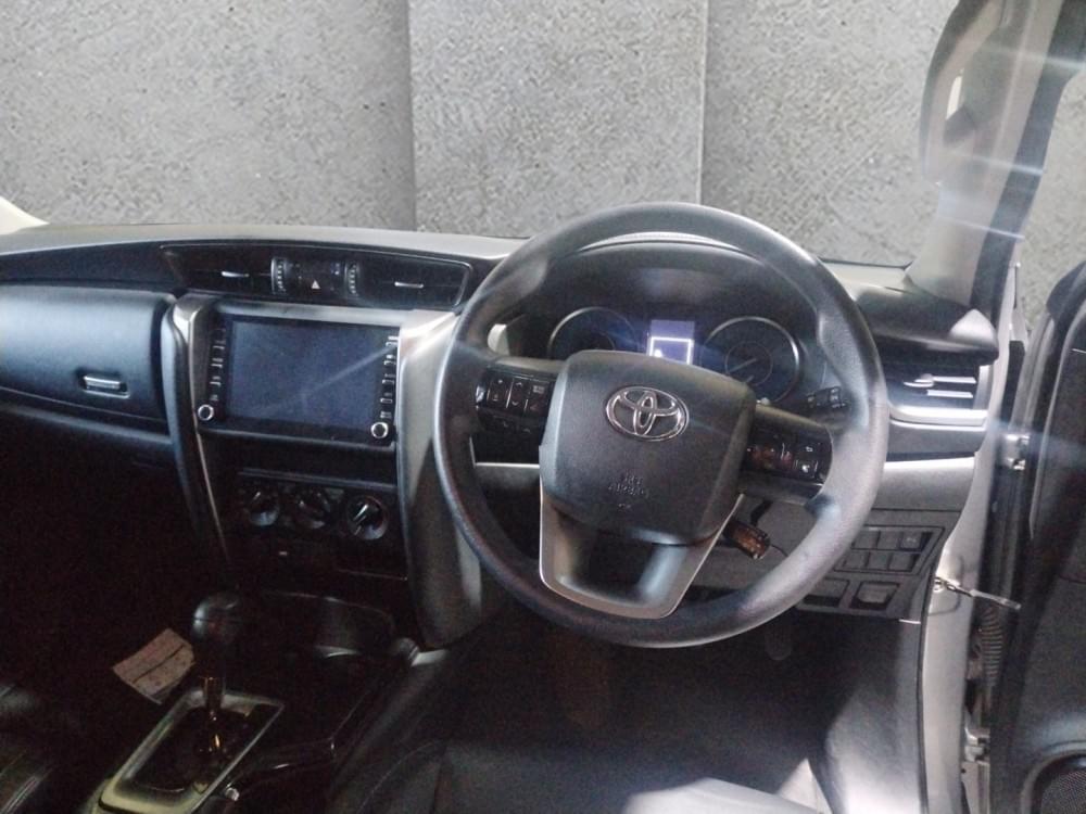 Toyota Fortuner 2.4 Gd-6 Rb 6At