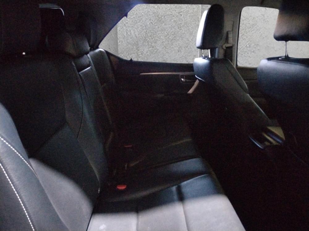 Toyota Fortuner 2.4 Gd-6 Rb 6At