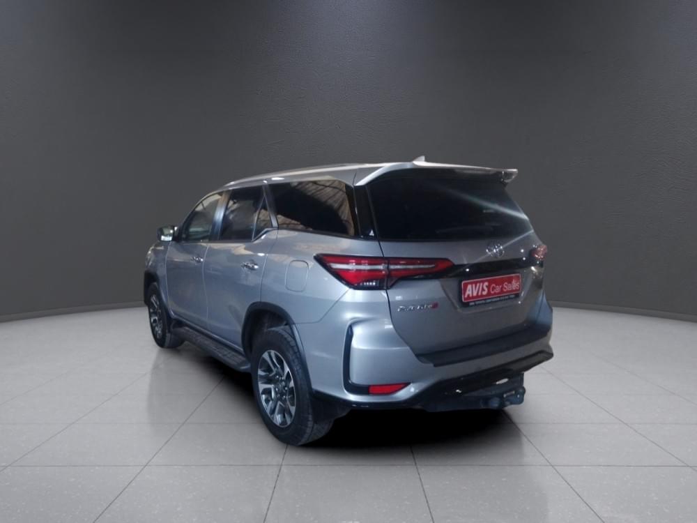 Toyota Fortuner 2.4 Gd-6 Rb 6At