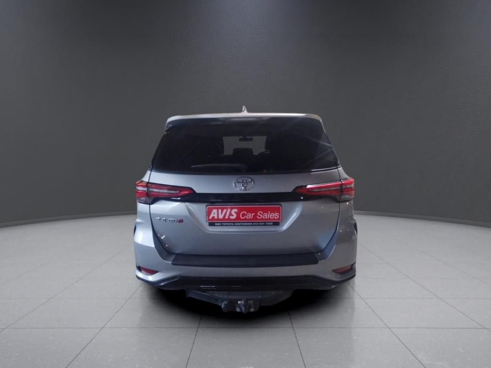 Toyota Fortuner 2.4 Gd-6 Rb 6At