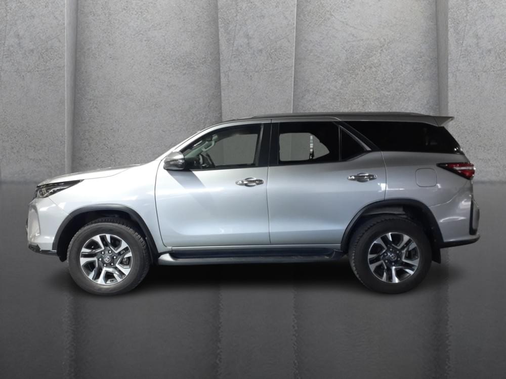 Toyota Fortuner 2.4 Gd-6 Rb 6At