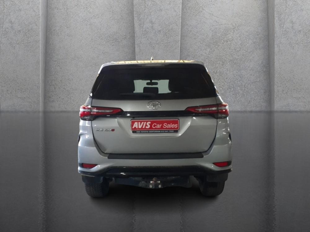Toyota Fortuner 2.4 Gd-6 Rb 6At