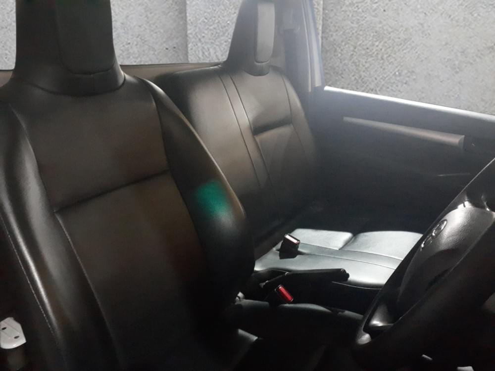 Toyota Hilux 2.4 Gd S Ac