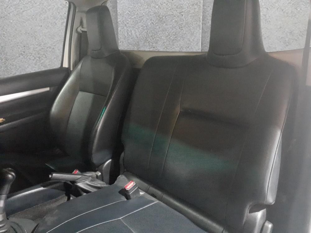 Toyota Hilux 2.4 Gd S Ac