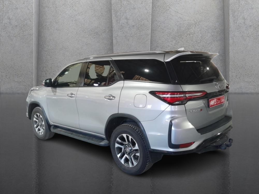 Toyota Fortuner 2.4 Gd-6 4X4 At