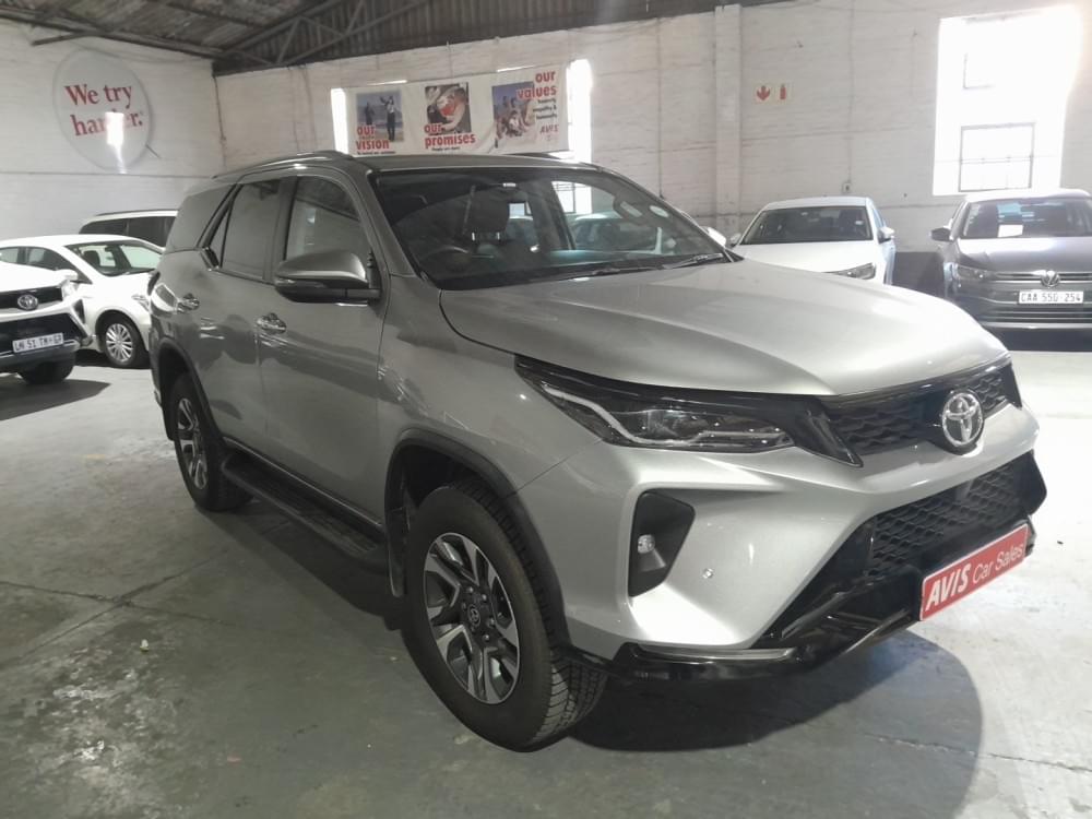 Toyota Fortuner 2.4 Gd-6 4X4 At