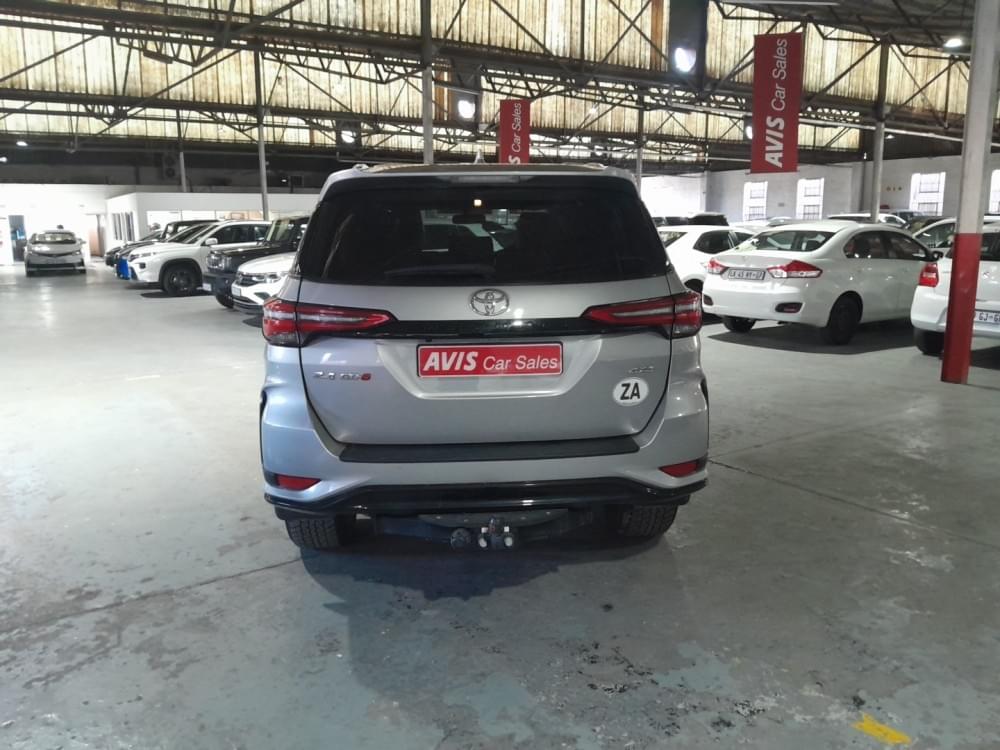Toyota Fortuner 2.4 Gd-6 4X4 At