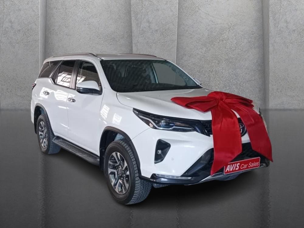 Toyota Fortuner 2.4 Gd-6 4X4 At