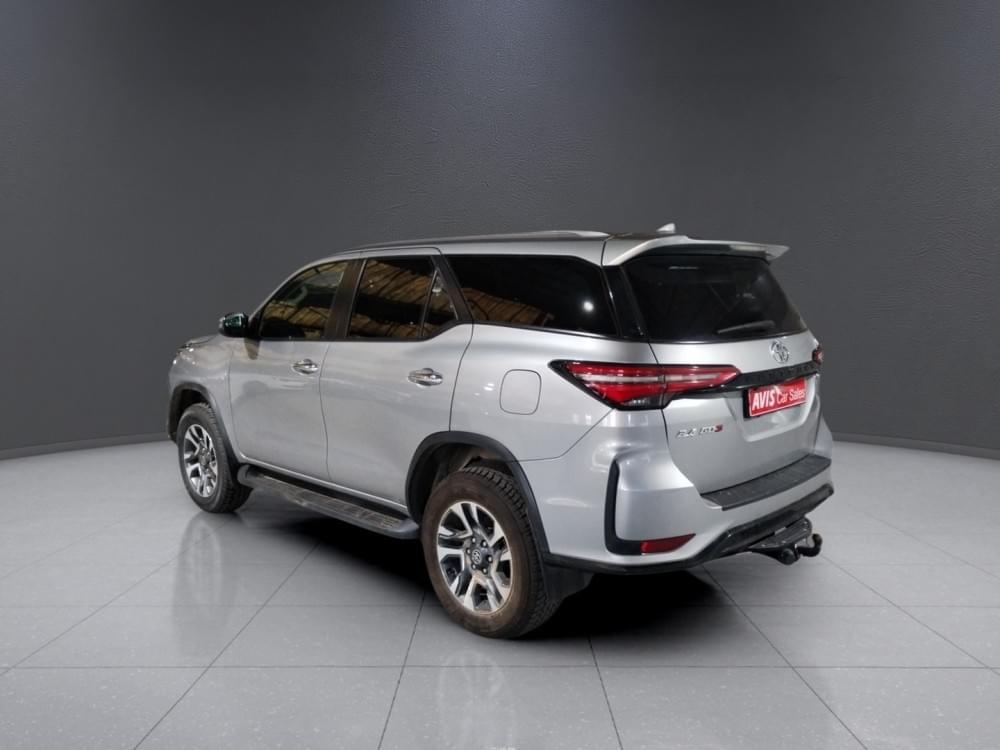 Toyota Fortuner 2.4 Gd-6 4X4 6At
