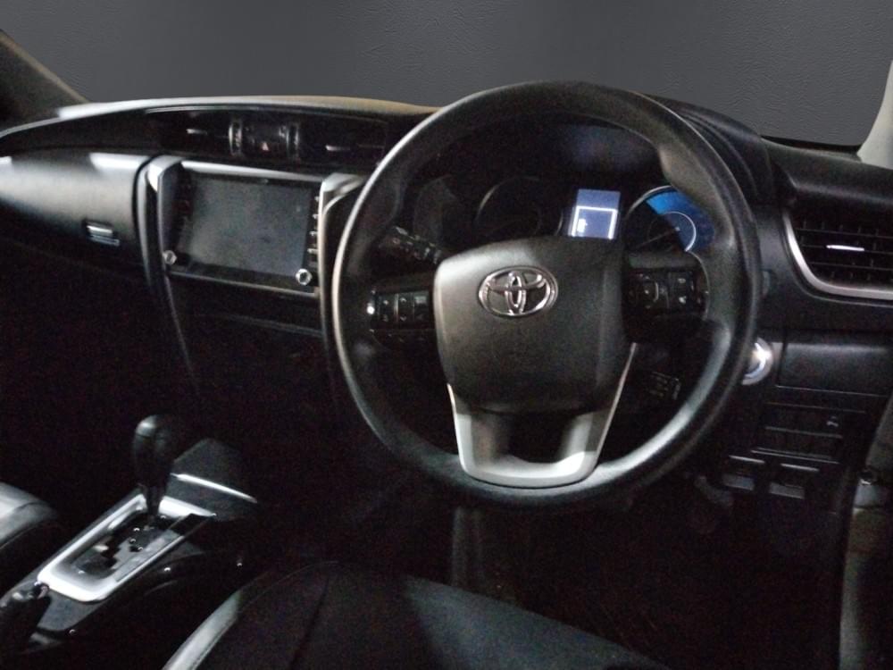 Toyota Fortuner 2.4 Gd-6 4X4 6At