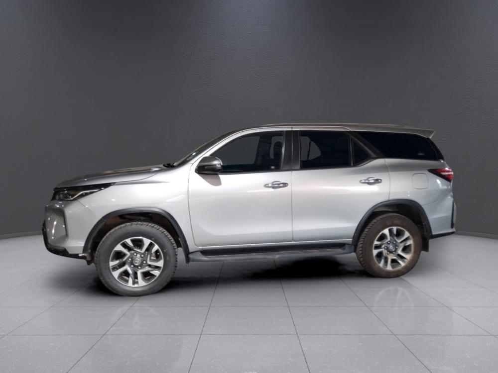 Toyota N/A 2.4 Gd-6 4X4 6At