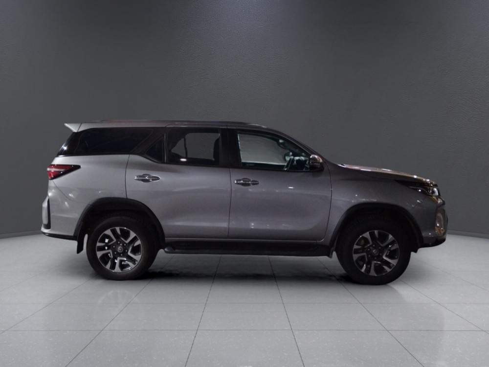 Toyota N/A 2.4 Gd-6 4X4 6At