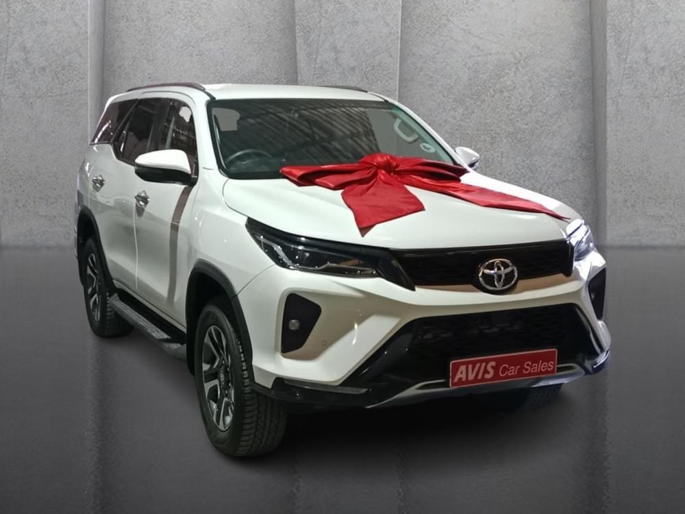 Toyota Fortuner 2.4 Gd-6 4X4 At