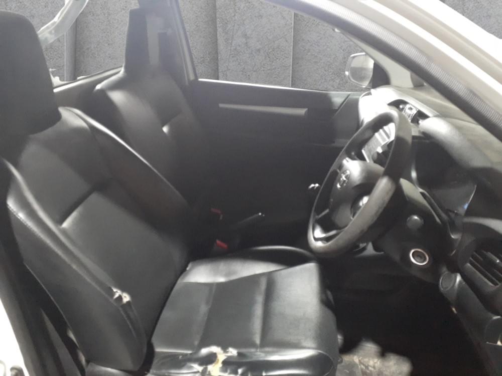 Toyota Hilux 2.4 Gd A/C