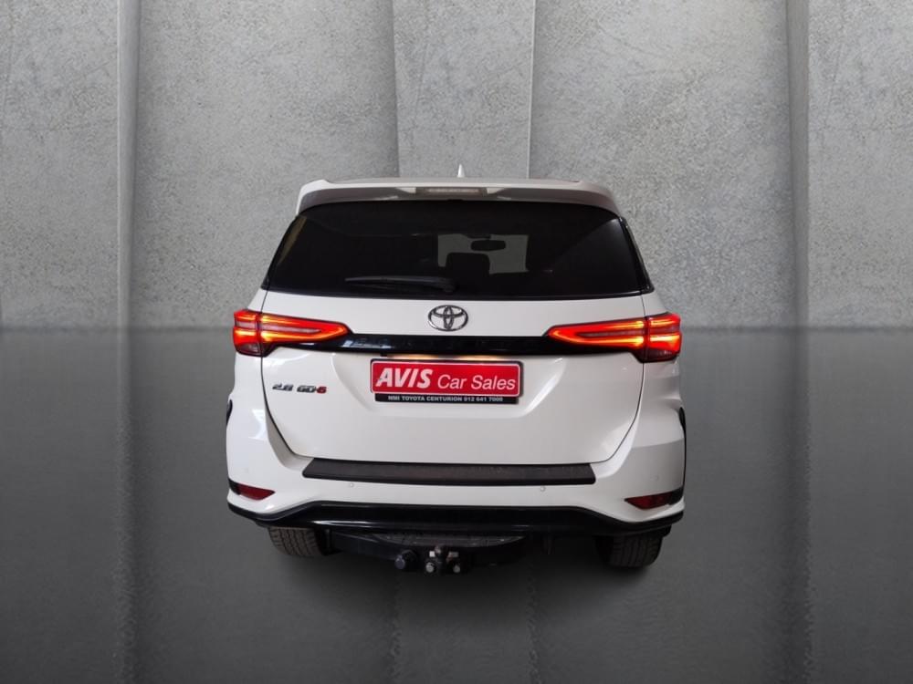 Toyota Fortuner 2.8 Gd-6 Rb At