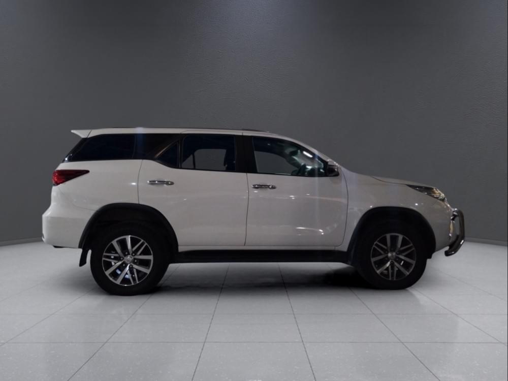 Toyota Fortuner Epic 2.8 4X4 At