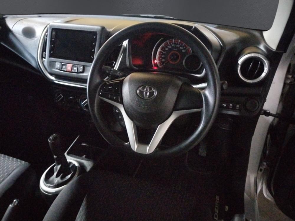 Toyota Vitz 1.0 Xr