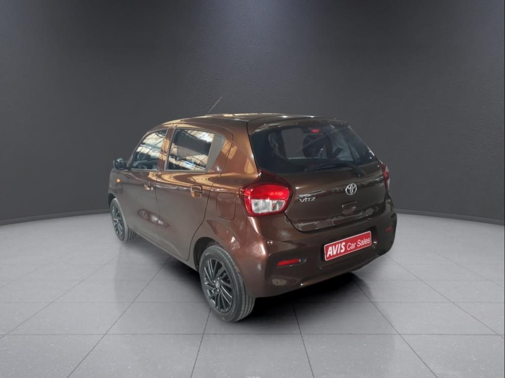 Toyota Vitz 1.0 Xr Amt