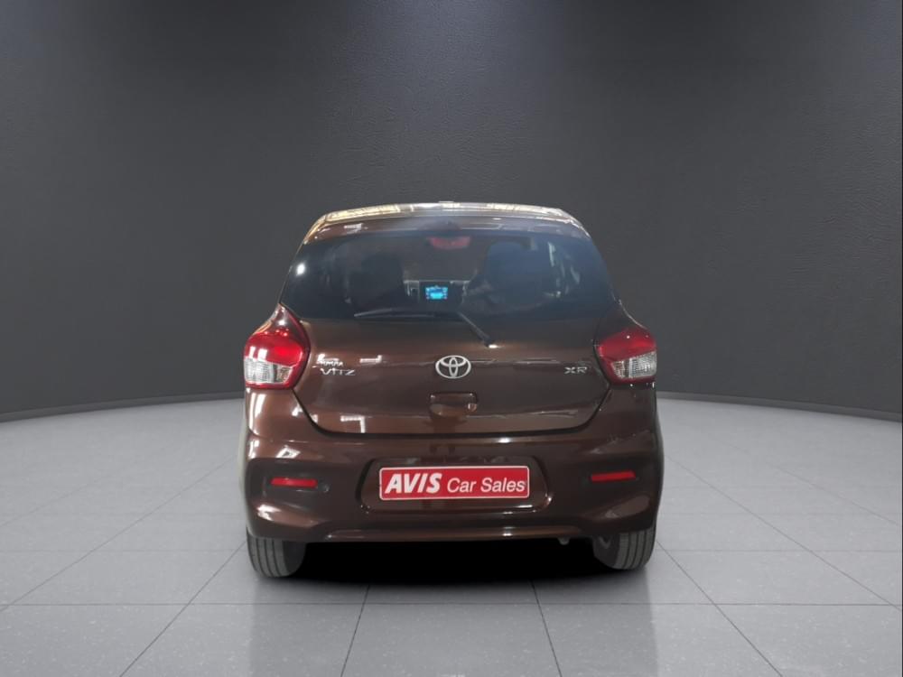 Toyota Vitz 1.0 Xr Amt