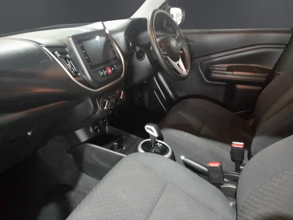 Toyota Vitz 1.0 Xr Amt