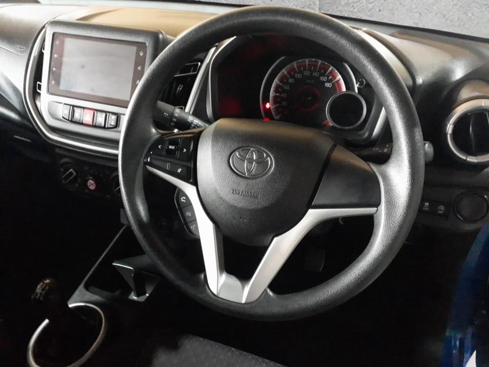 Toyota Vitz 1.0 Xr