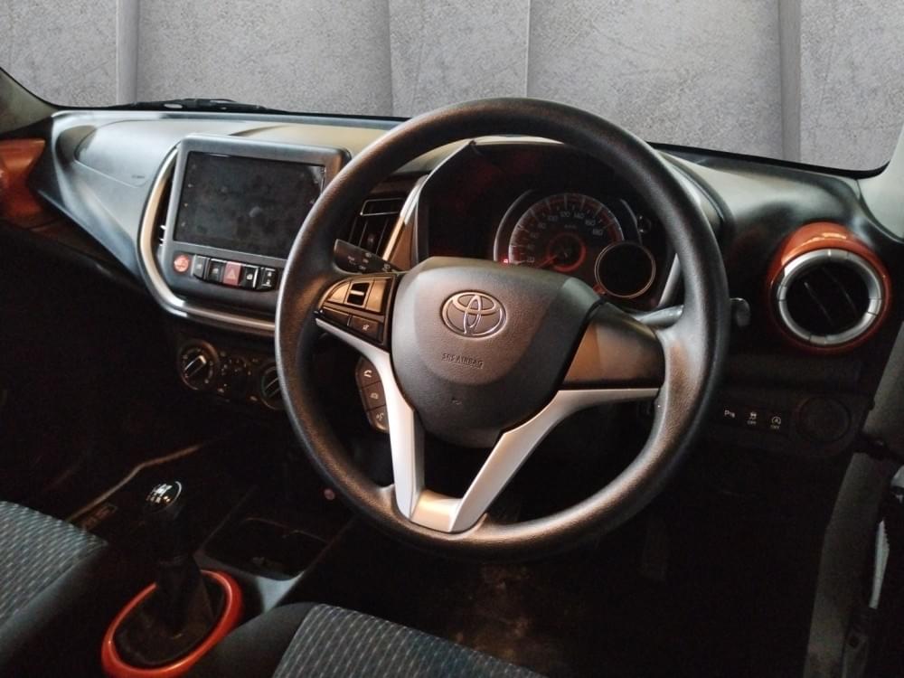 Toyota Vitz 1.0 Xr X-Cite