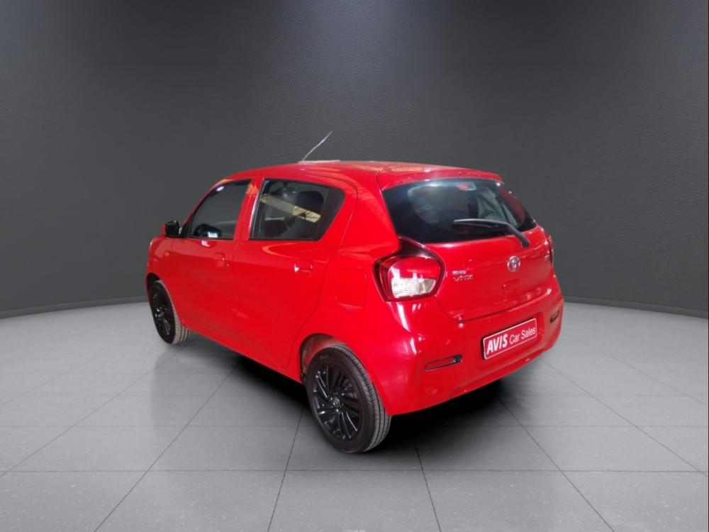 Toyota Vitz 1.0 Xr Amt