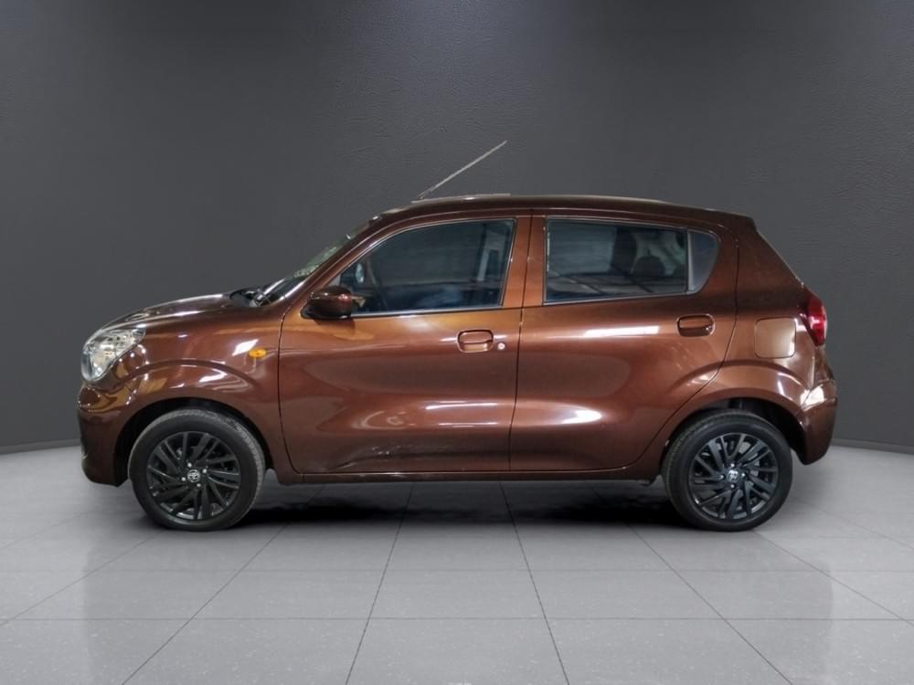 Toyota Vitz 1.0 Xr Amt