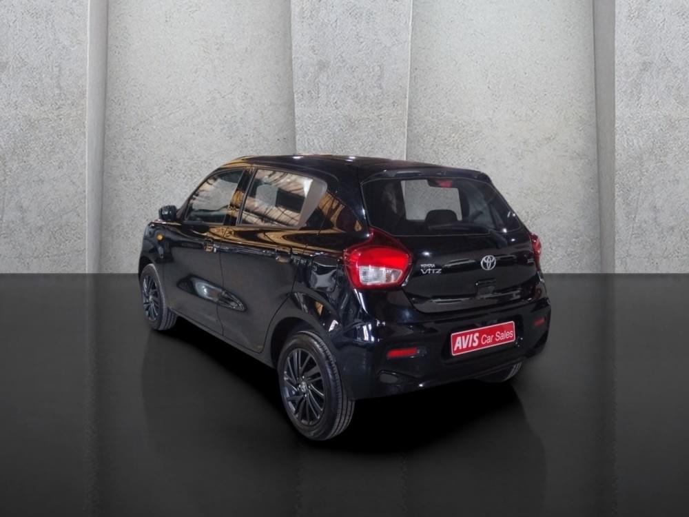 Toyota Vitz 1.0 Xr Amt