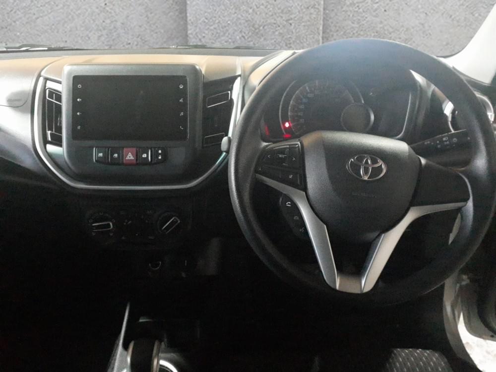 Toyota Vitz 1.0 Xr Amt