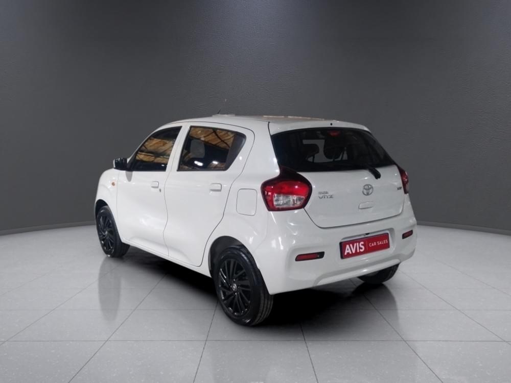 Toyota Vitz 1.0 Xr Amt