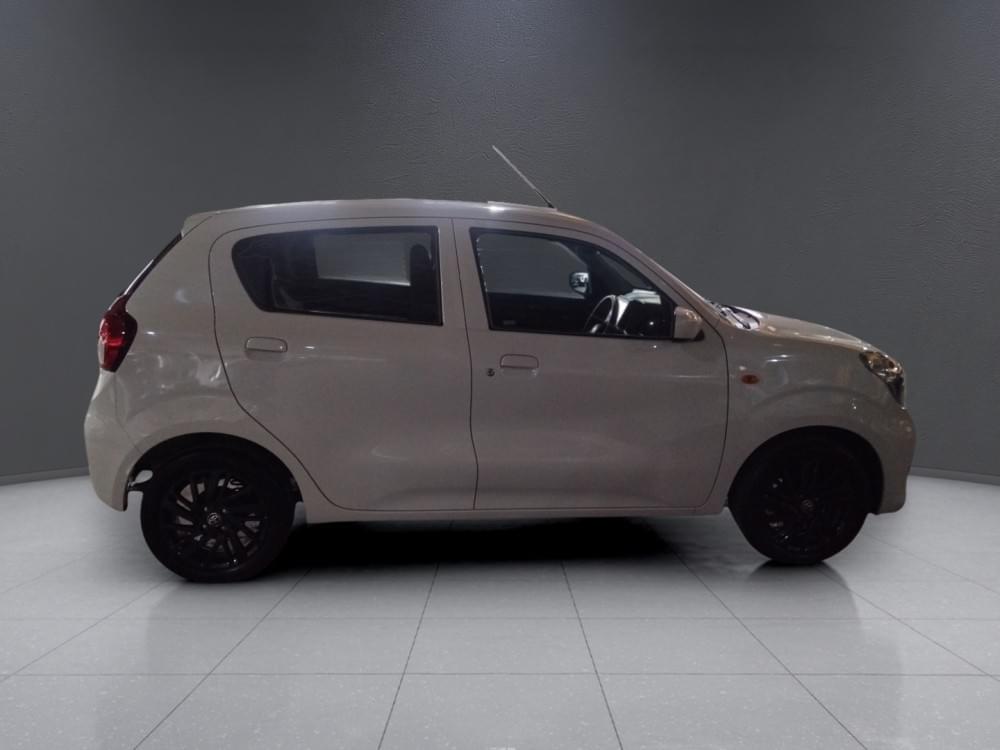 Toyota Vitz 1.0 Xr