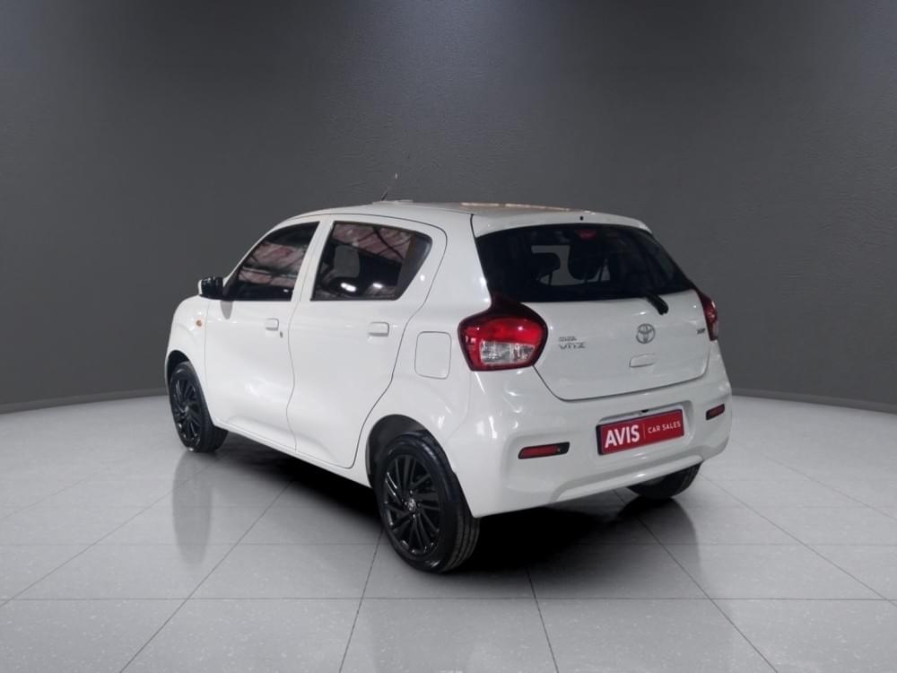 Toyota Vitz 1.0 Xr Amt