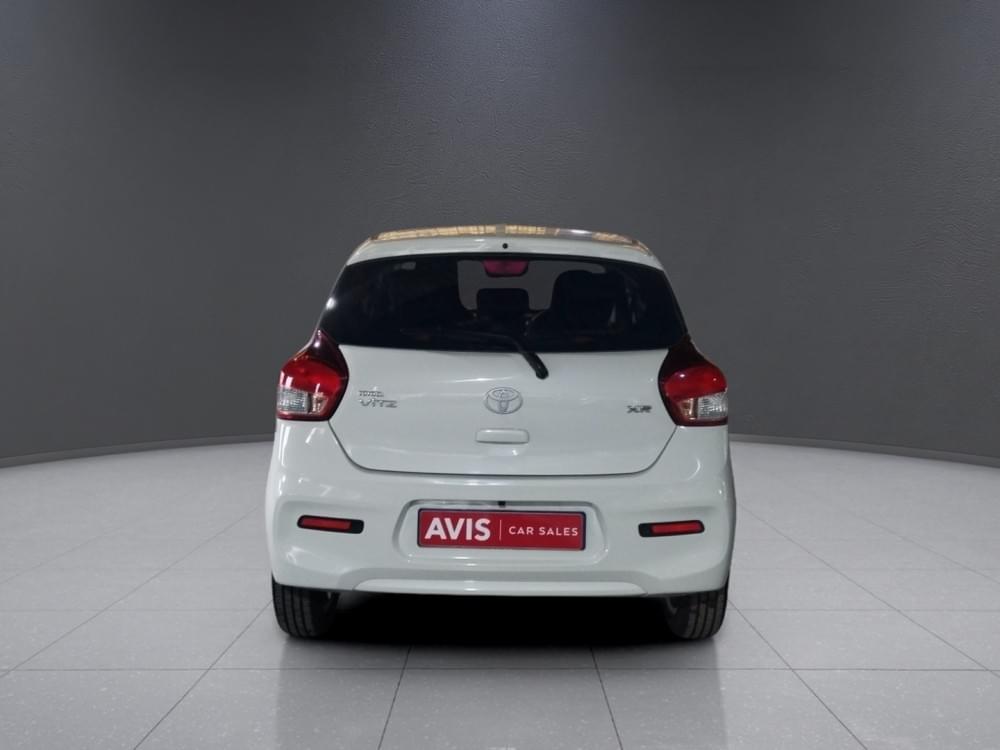 Toyota Vitz 1.0 Xr Amt