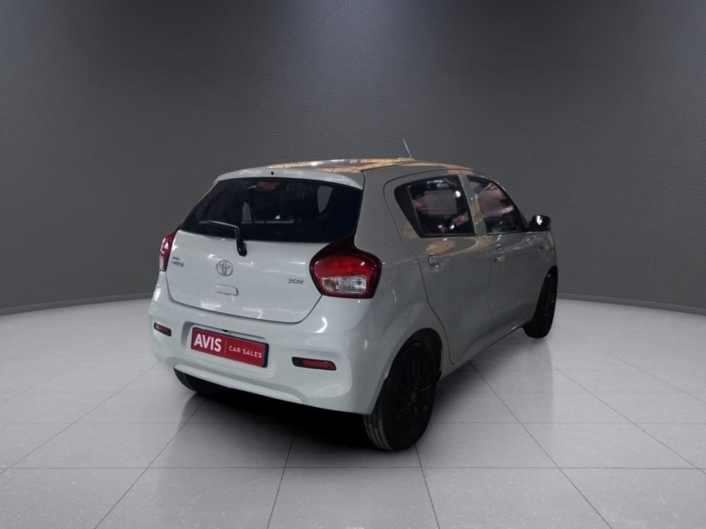 Toyota Vitz 1.0 Xr Amt