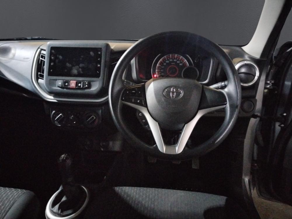 Toyota Vitz 1.0 Xr Mt