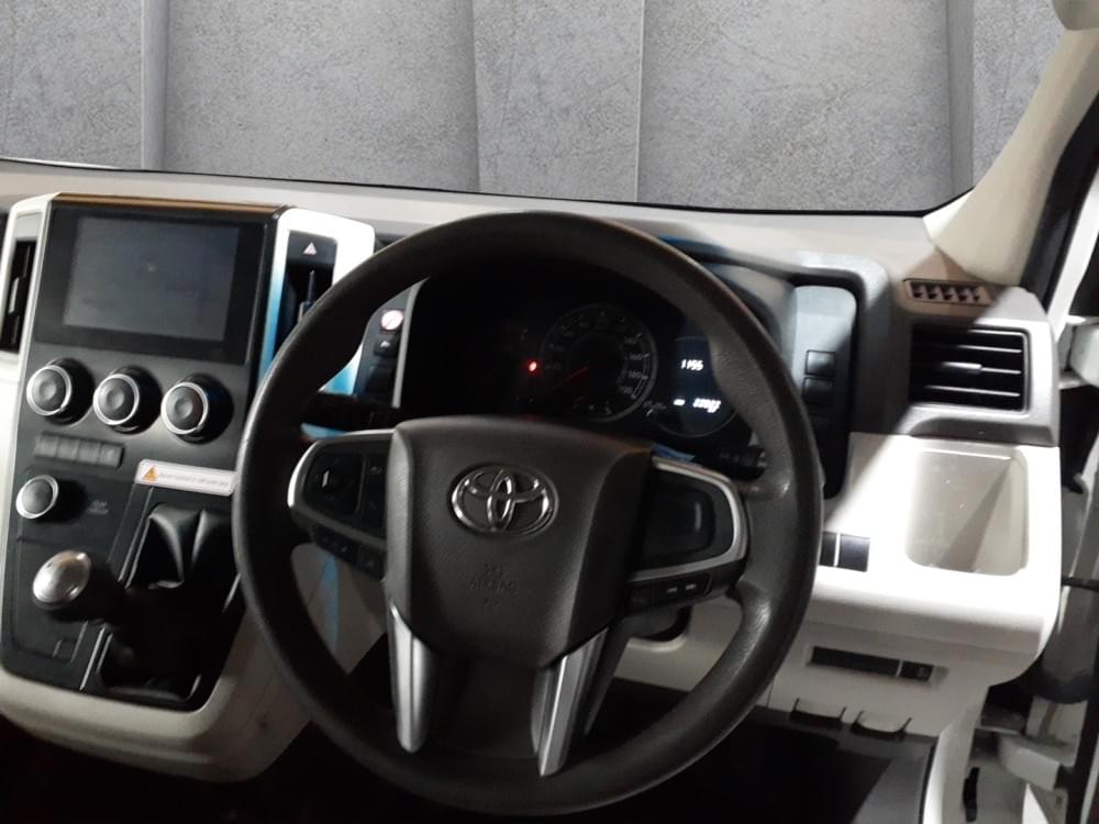 Toyota Quantum 2.8 Gl 11-Seater Lwb