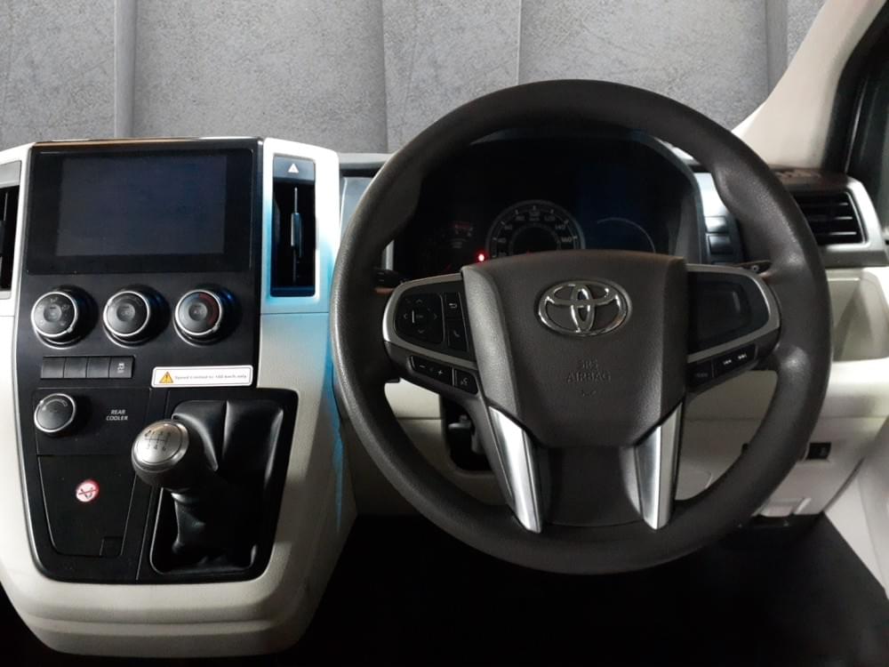 Toyota Quantum 2.8 Gl 11-Seater Lwb