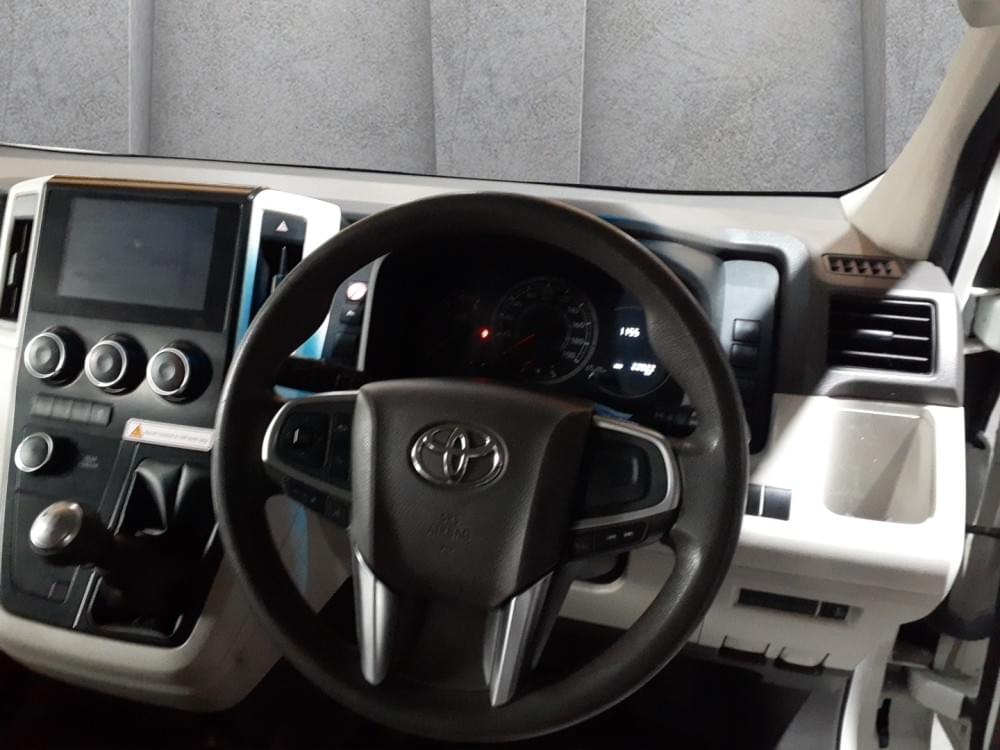 Toyota Quantum 2.8 Gl 11-Seater Lwb