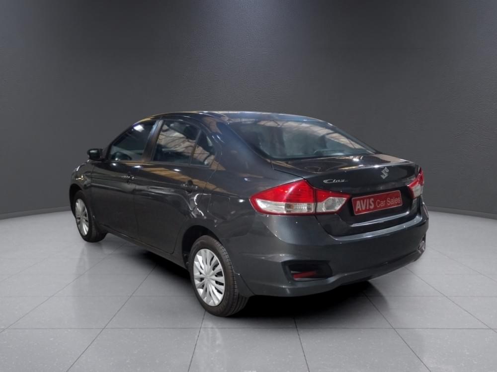 Suzuki N/A 1.5 Gl At